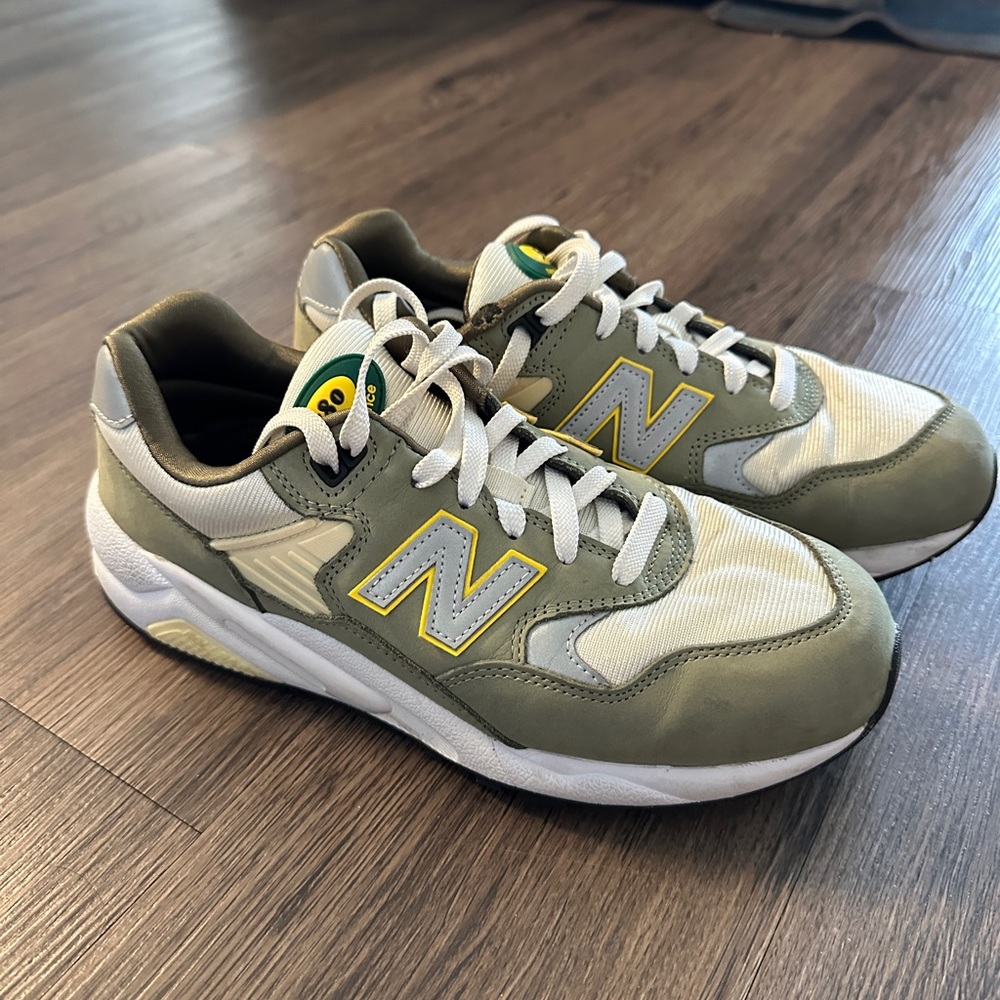 New Balance 580 Men’s Sneakers